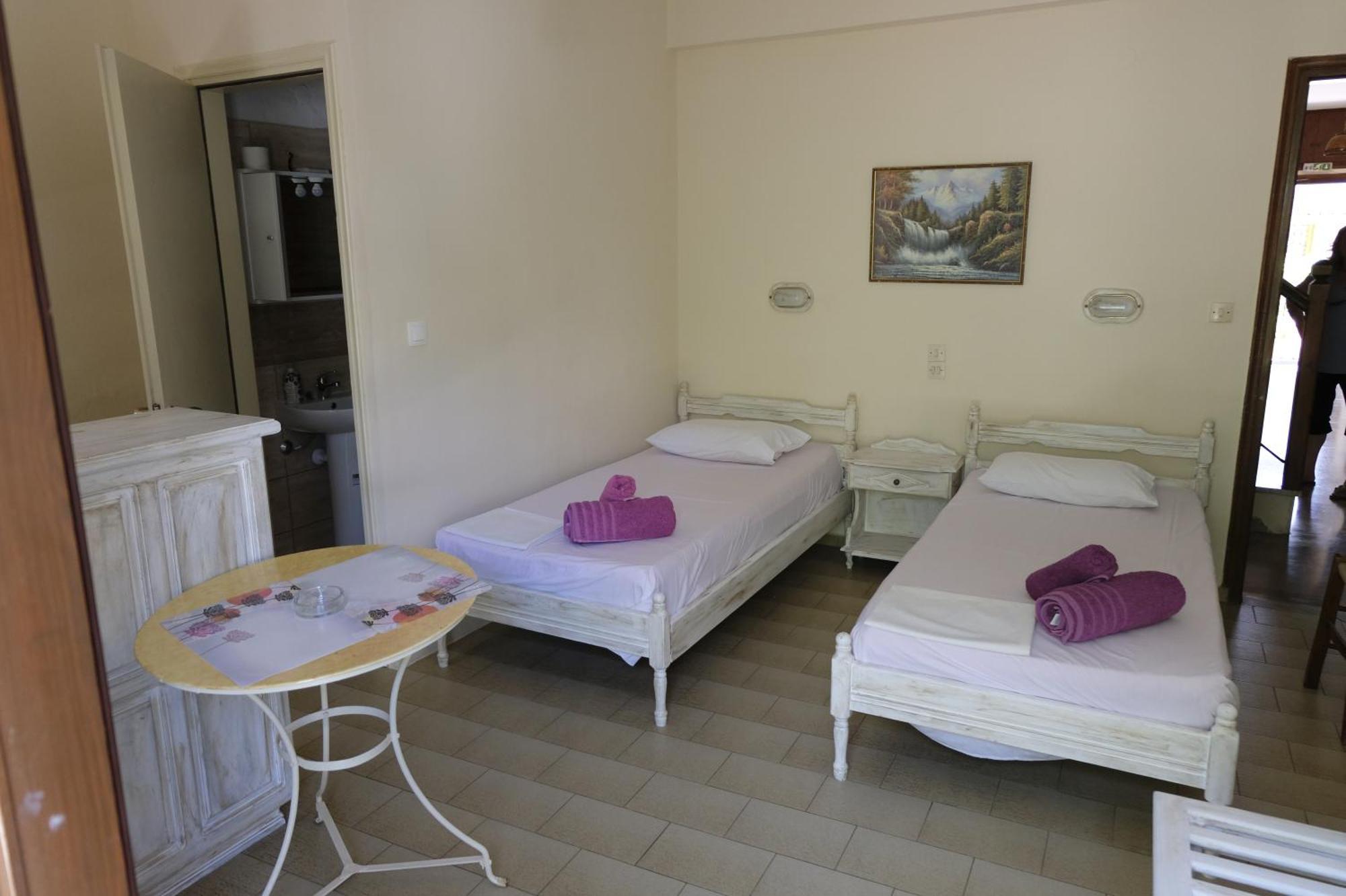 Taxiarchis Apartments مدينة سكياثوس الغرفة الصورة
