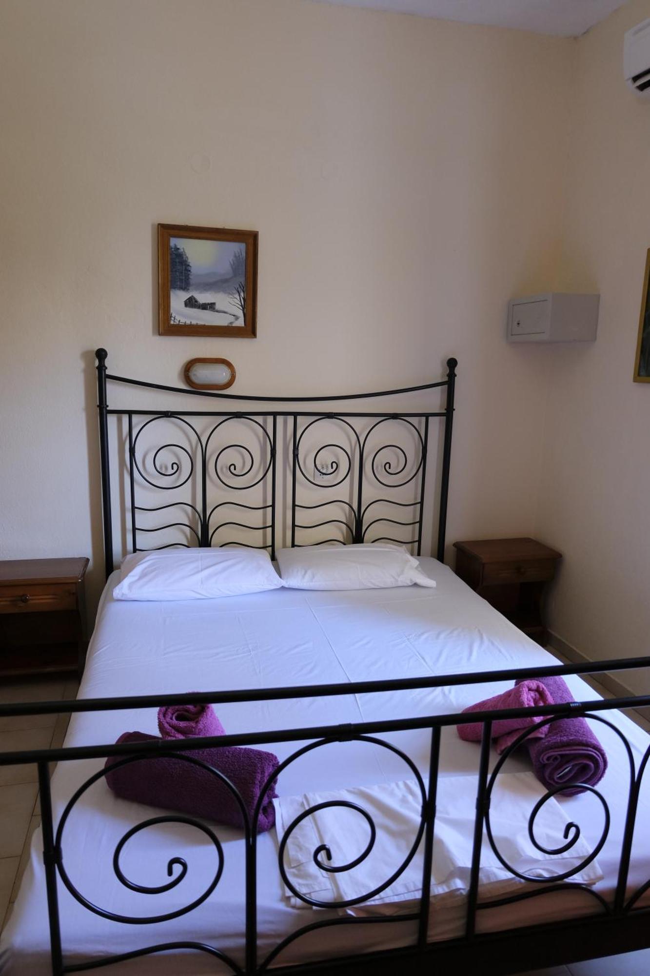 Taxiarchis Apartments مدينة سكياثوس الغرفة الصورة