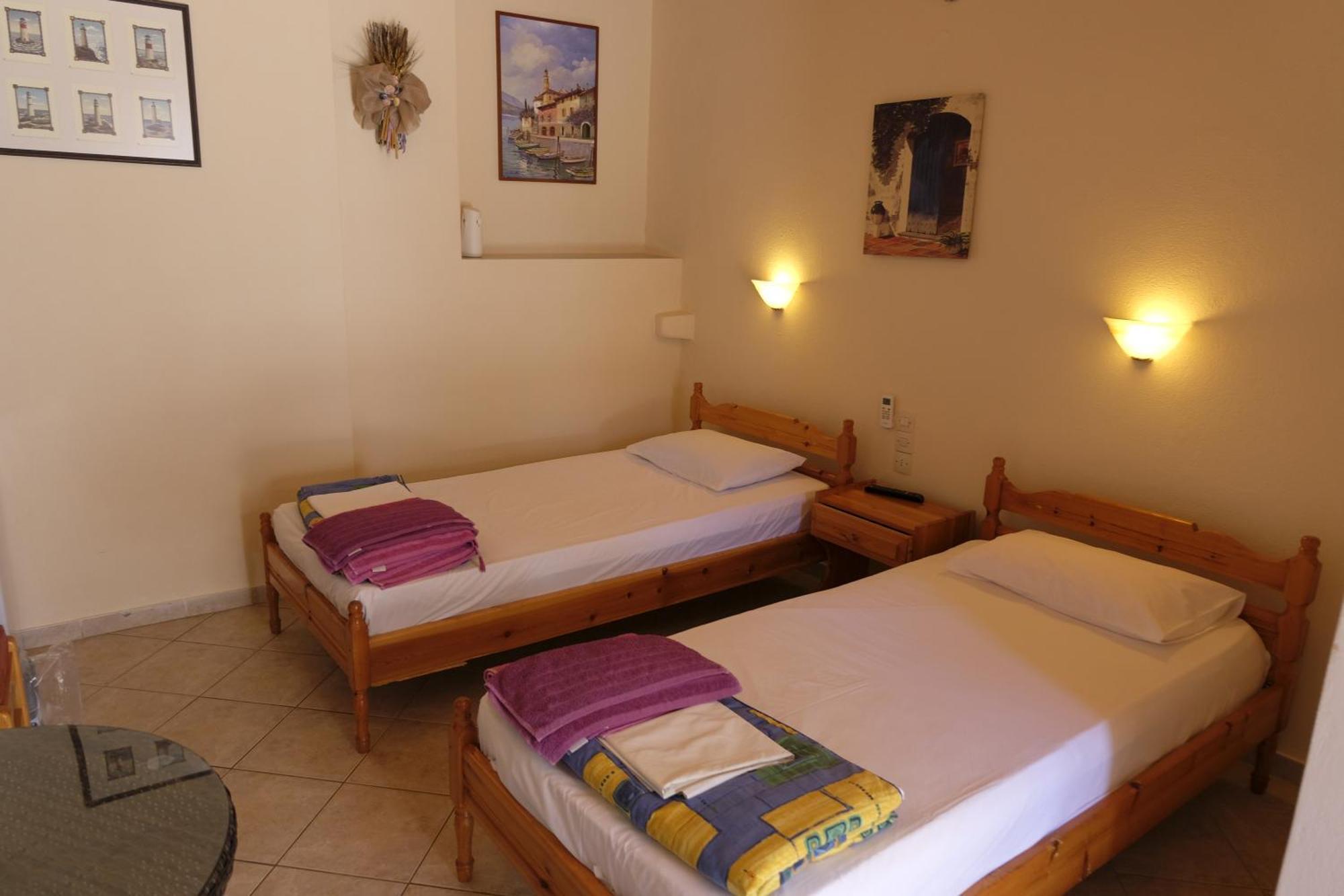 Taxiarchis Apartments مدينة سكياثوس الغرفة الصورة