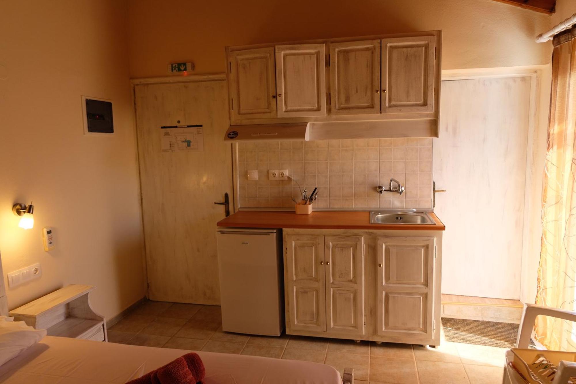 Taxiarchis Apartments مدينة سكياثوس الغرفة الصورة